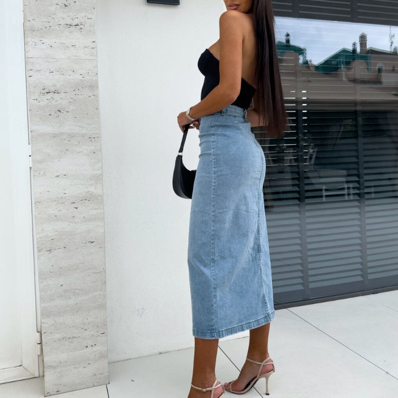 Chiara | Sleek, Body-Con Denim Skirt for a Flattering Silhouette