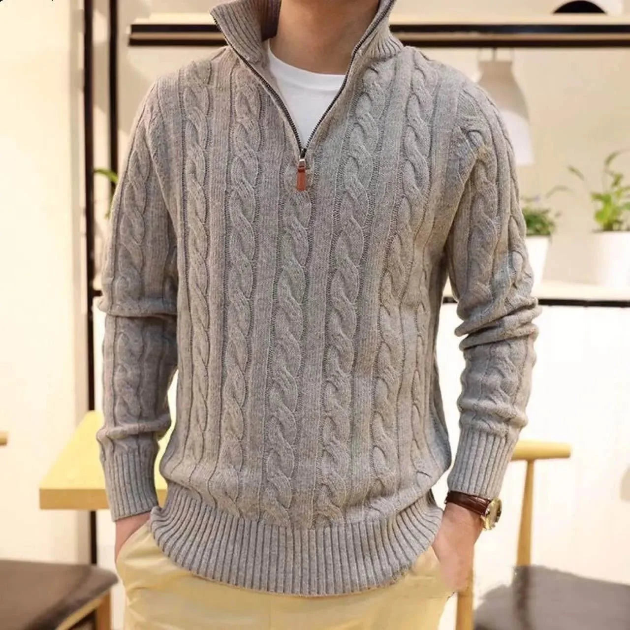 Torsten - Elegant men's knitted sweater in timeless classic design