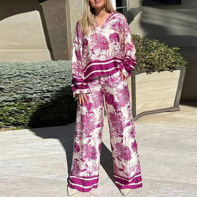 Chic Two-Piece Outfit for a Sleek and Effortless Look