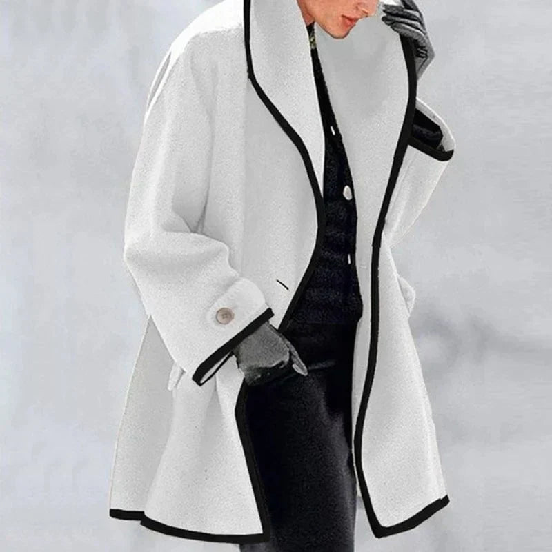 Elegant Classic Trench Coat | Timeless Design for a Stylish Autumn