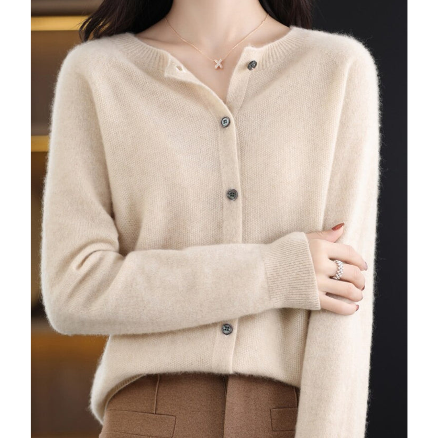 Cozy Women's Cardigan — Soft, Warm & Plush