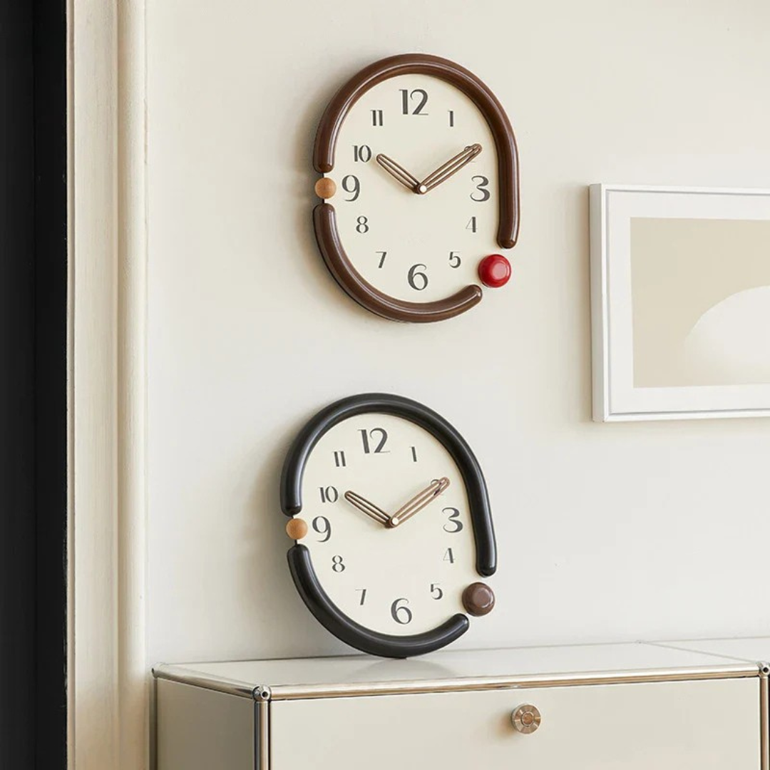 Horia - Elegant Luxe Wall Clock for a Touch of Luxury in Your Interior