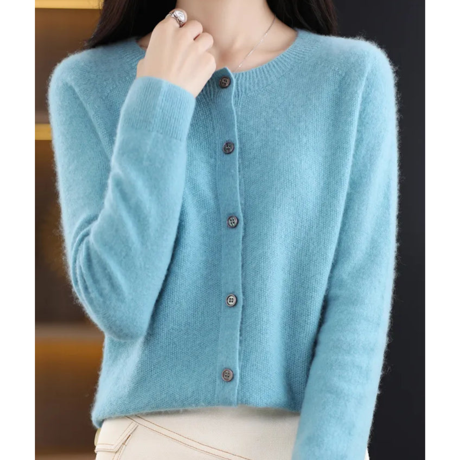 Cozy Women's Cardigan — Soft, Warm & Plush