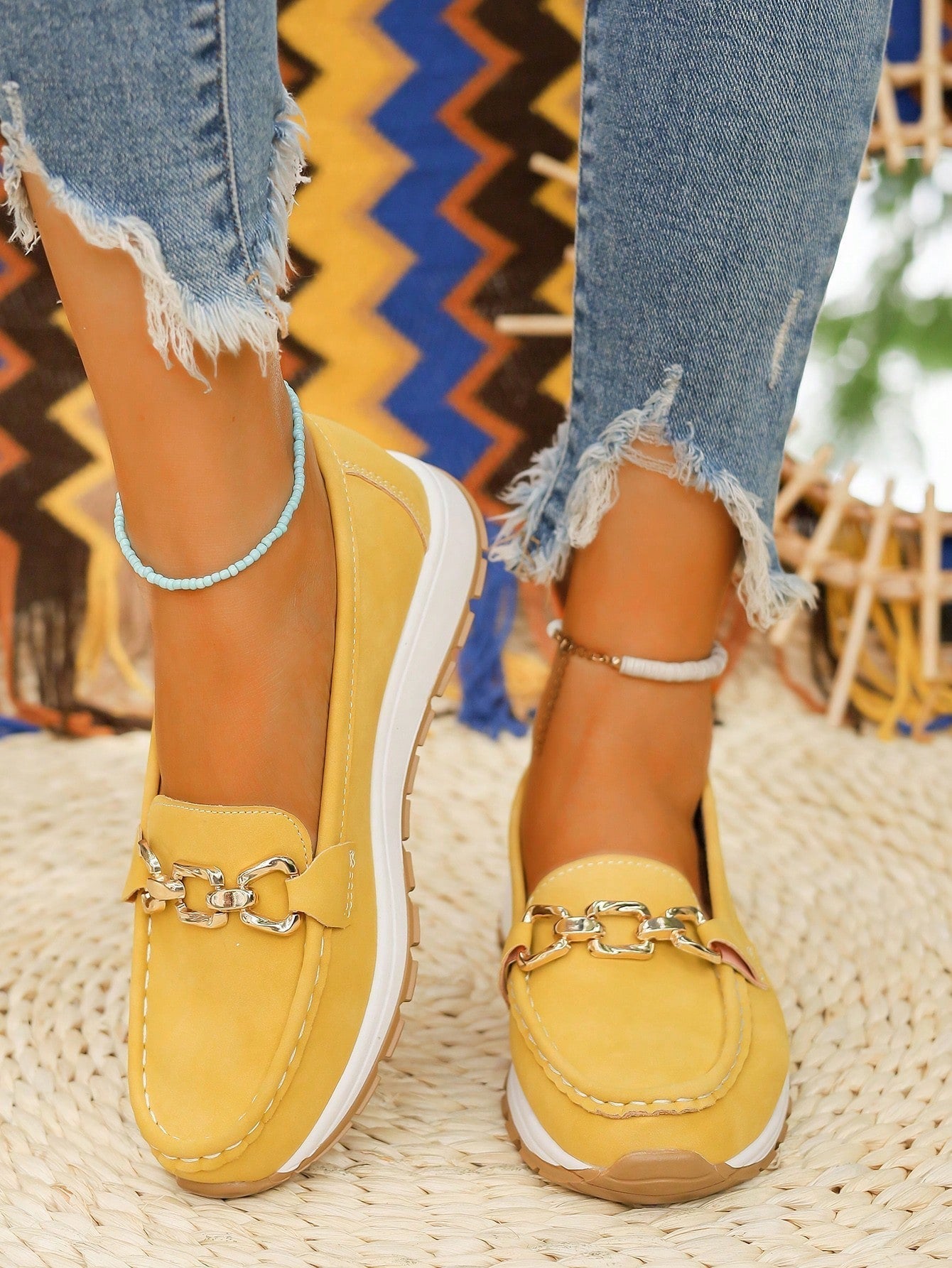 Elegant Buckle-Detail Flat Loafers