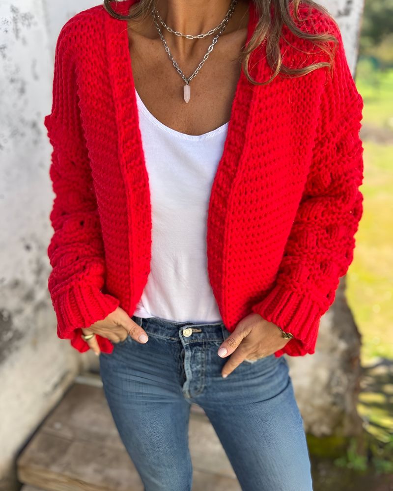 Classic Knit Cardigan - Timeless Style & Cozy Comfort