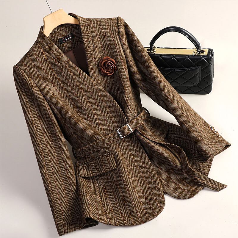 Seraphine Couture Elegant Wool Blazer for a Sophisticated Look