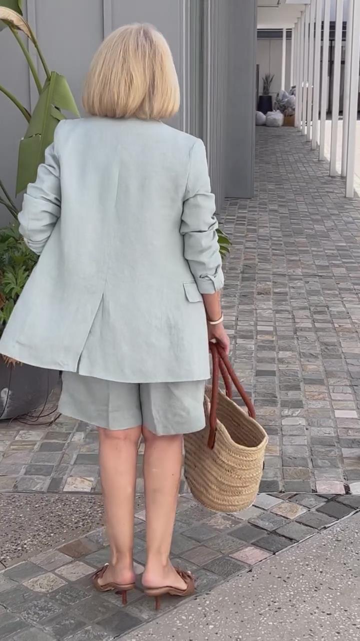 Elegant Two-Piece Short and Jacket Set