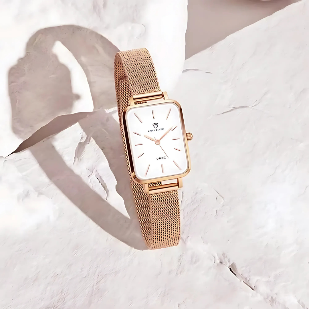 Minimalist Quartz Watch with Elegant Mesh Strap
