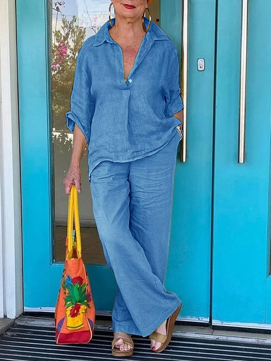 Stylish two-piece set including a top and pants