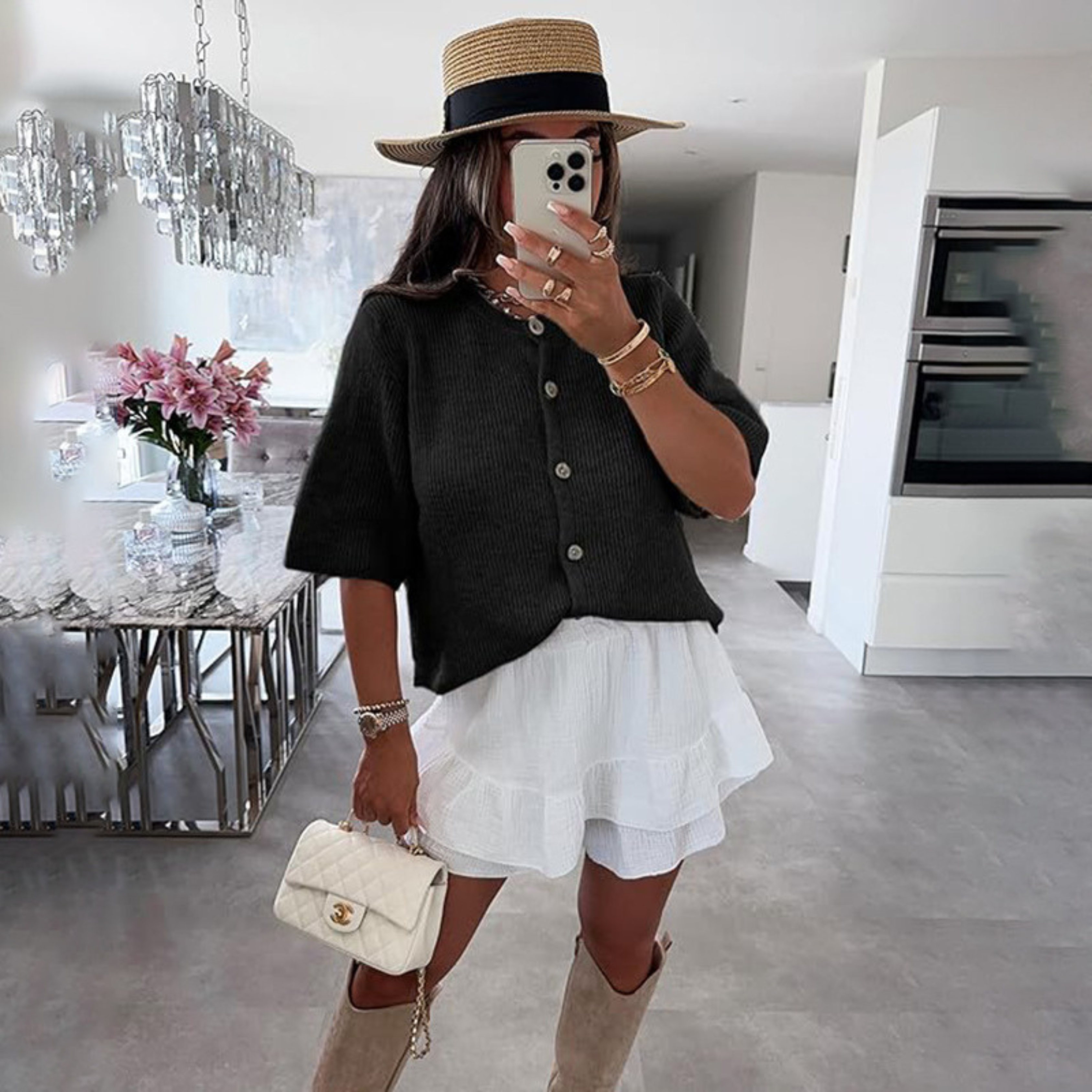 Lightweight Short-Sleeve Button-Down Cardigan — Effortless, Breathable Layering Essential