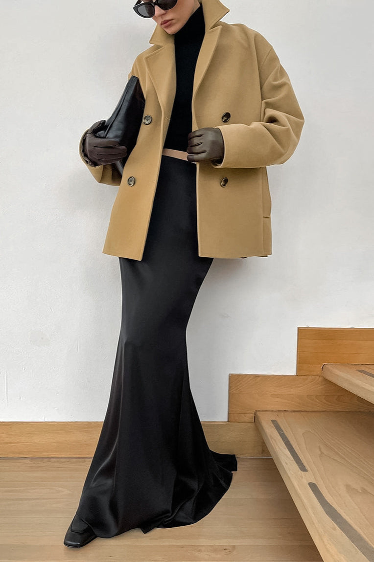 Loose Wool Coat with Lapel for an Elegant and Cozy Style