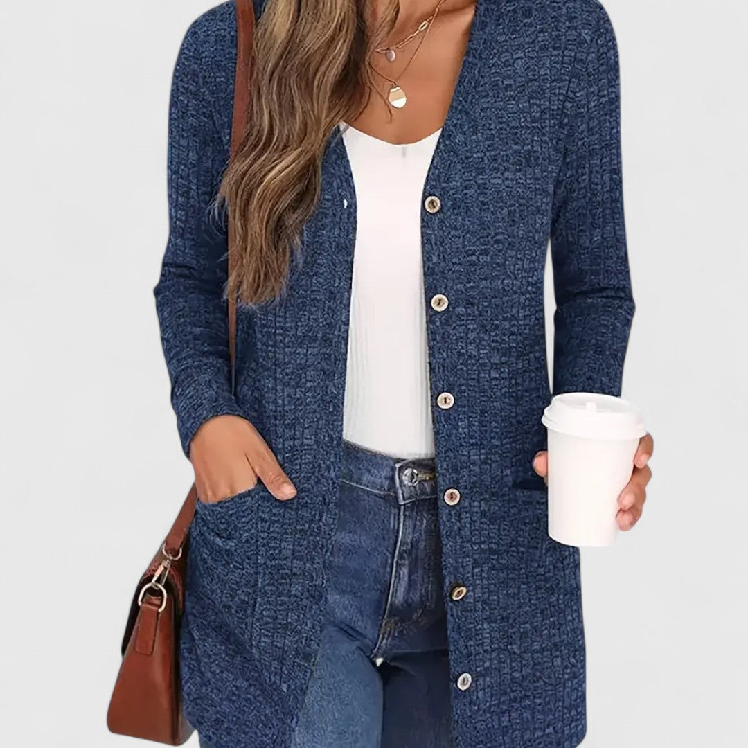 Lindsey - Coziness and Style in an Elegant V-Neck Cardigan