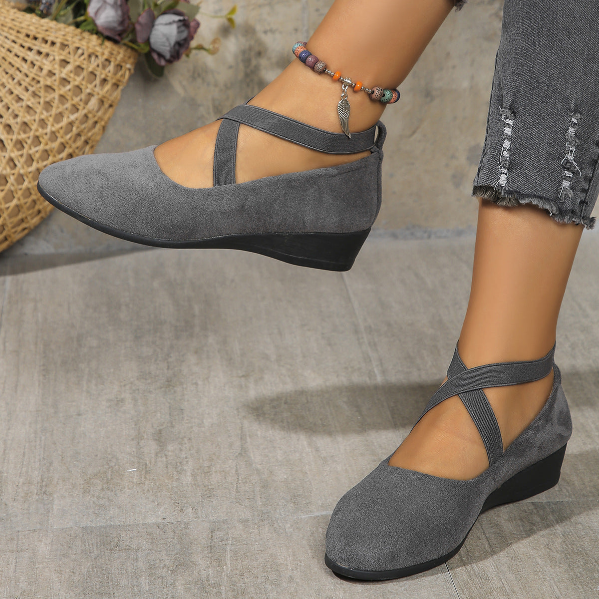 Lightweight and Non-Slip Comfortable Orthopedic Shoes