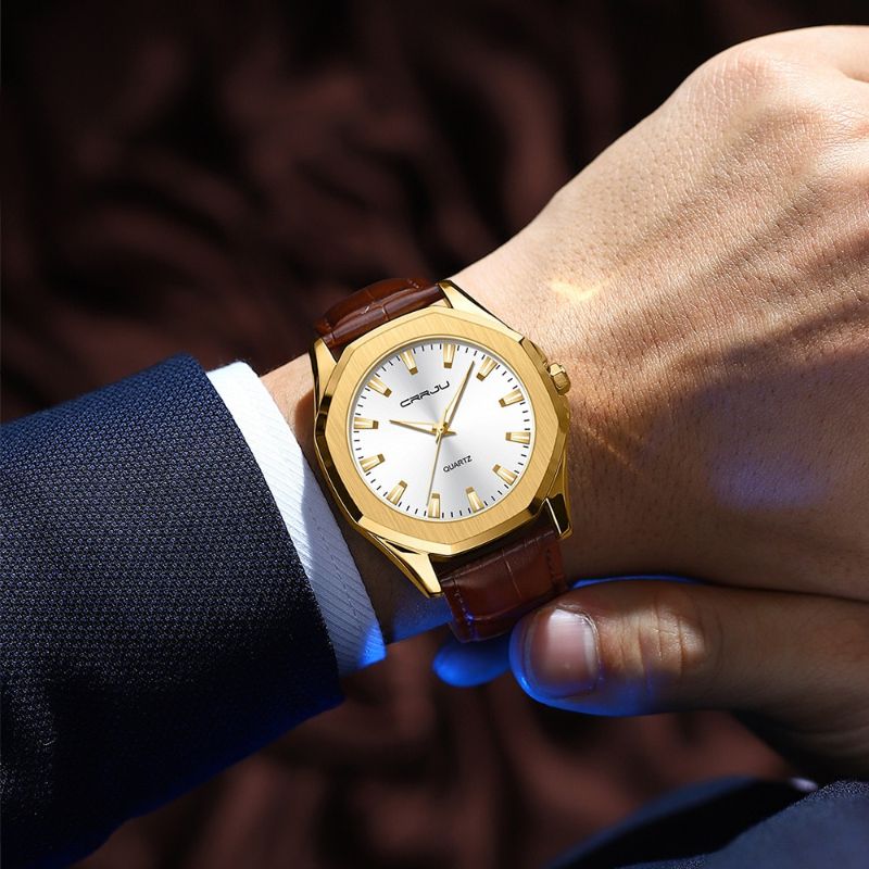 Minimalist and Casual Quartz Watch for an Elegant and Simple Style