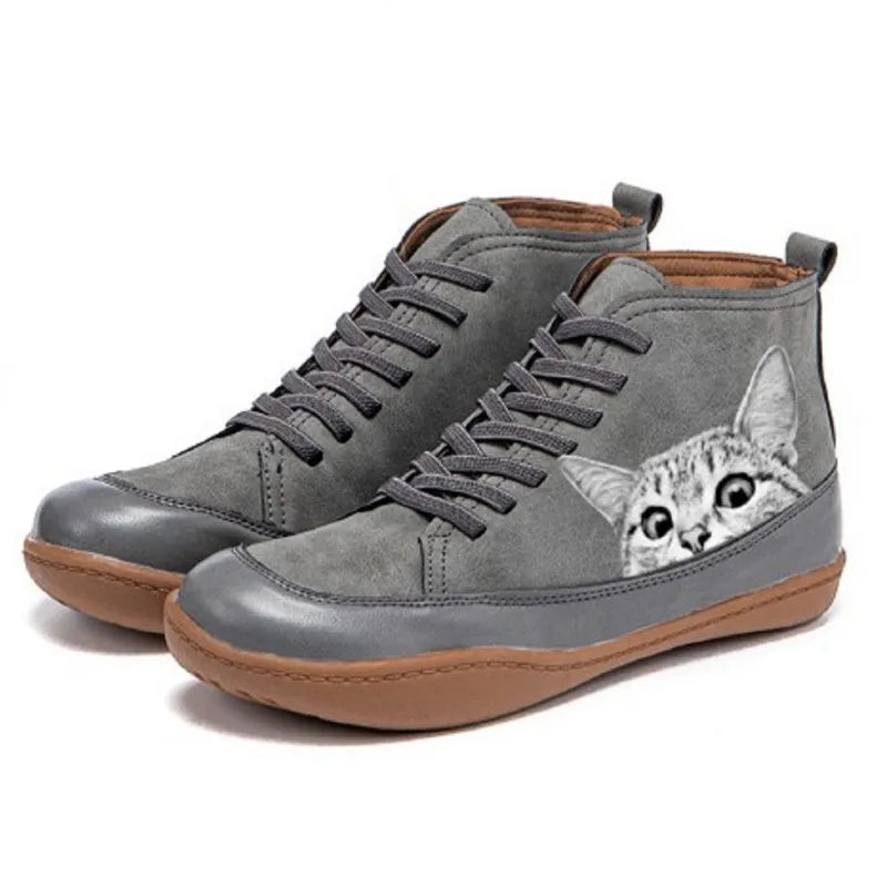ELENA – Stylish Leather Boots Perfect for Cat Enthusiasts