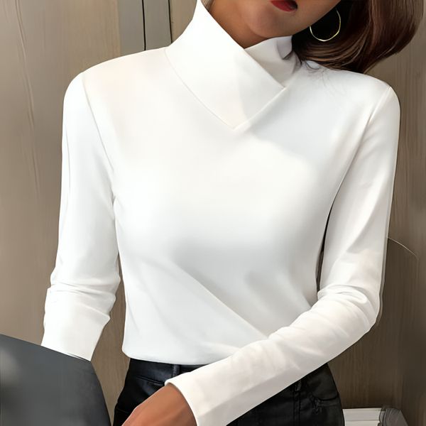 Beverly - Elegant Fitted Turtleneck Sweater