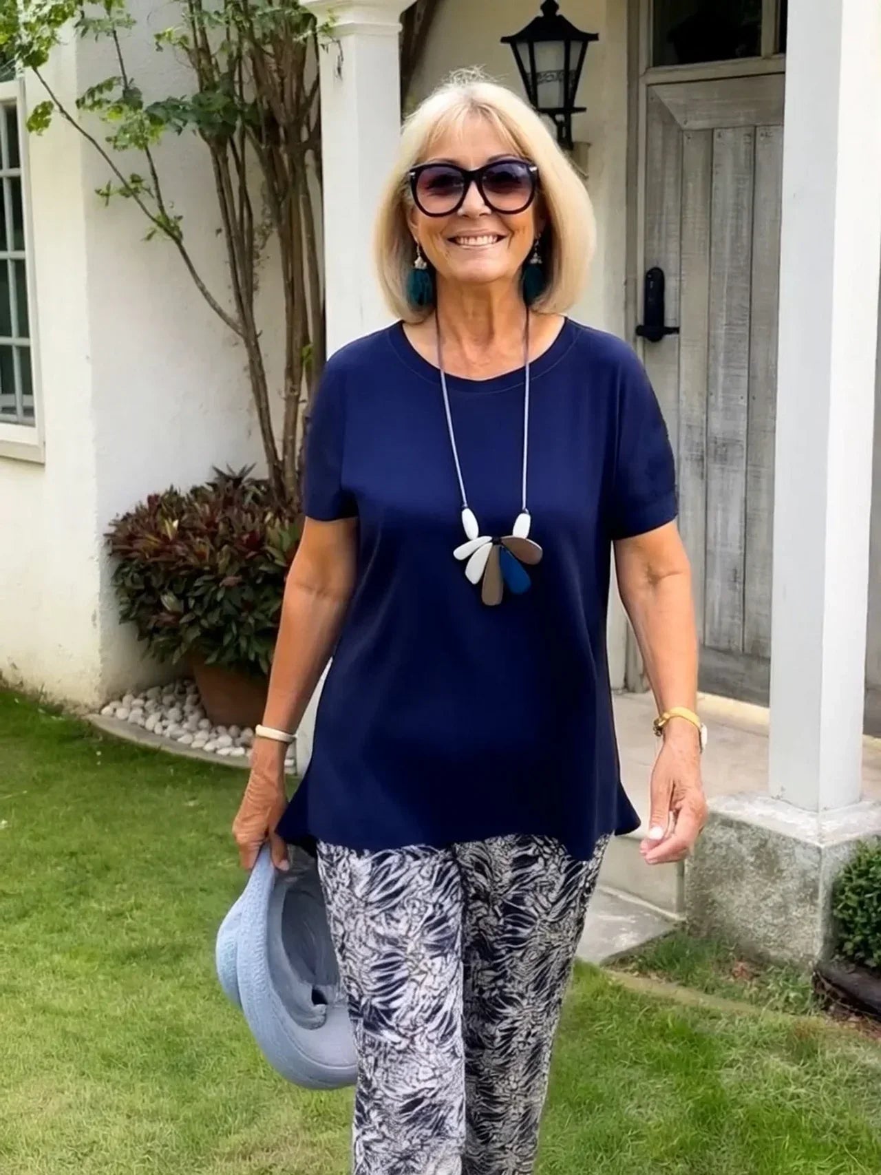 Elegant and Easy-to-Wear Coordinated Set for Effortless Style