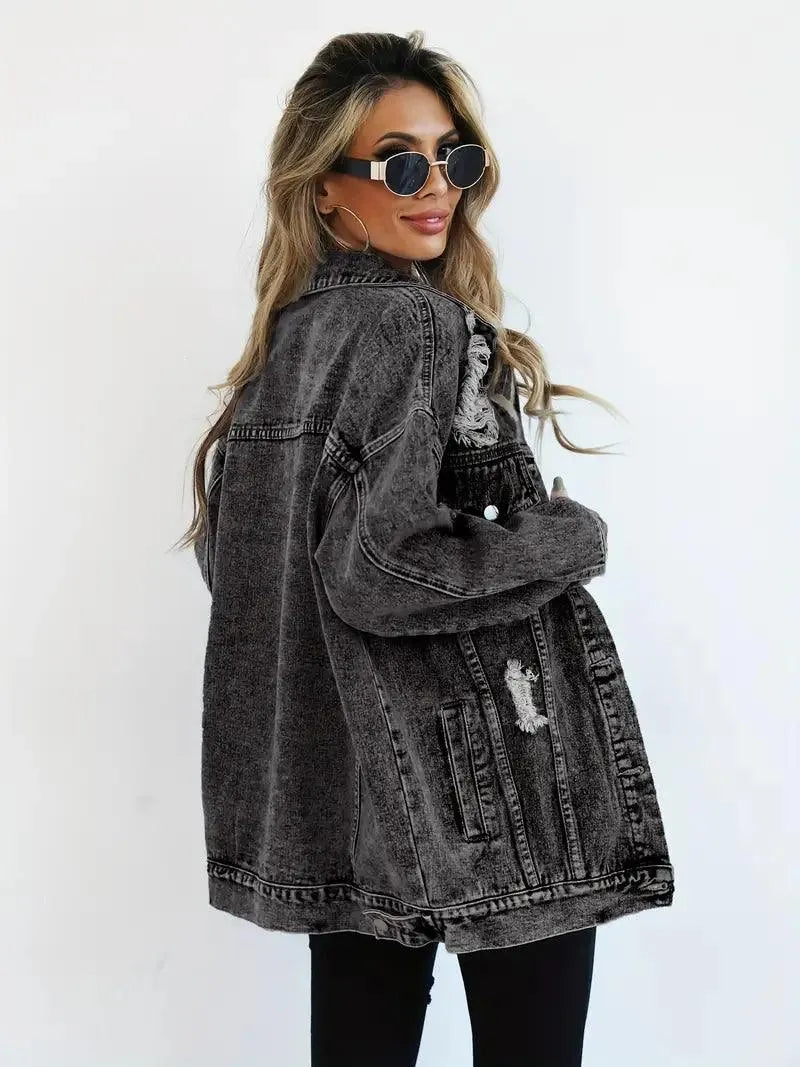 Stylish oversized denim jacket for women for a fashionable look
