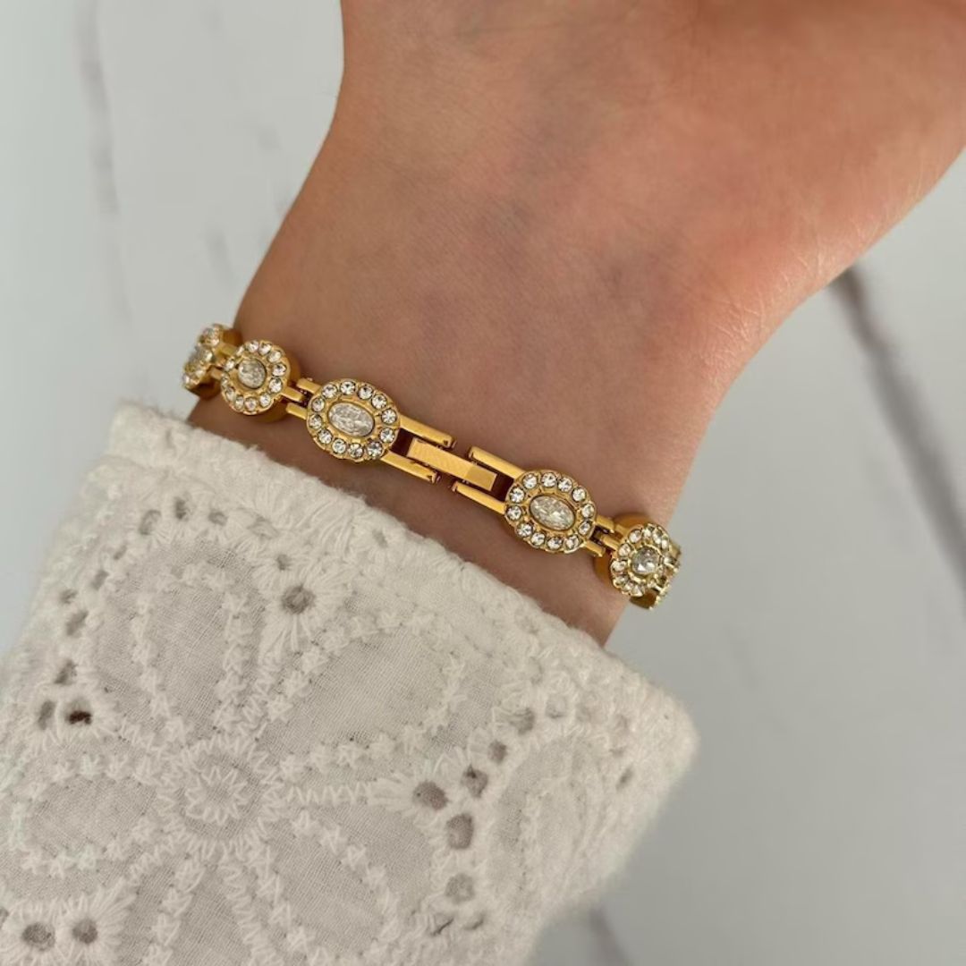 Cento Women's Wristwatch with Elegant Minimalist Dial