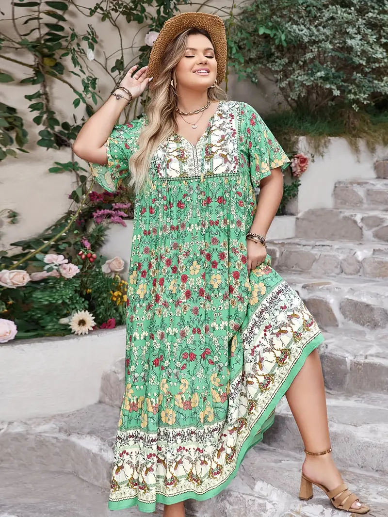 Boho Floral Maxi Dress – Flowy, Vibrant Print for Plus Size Figures