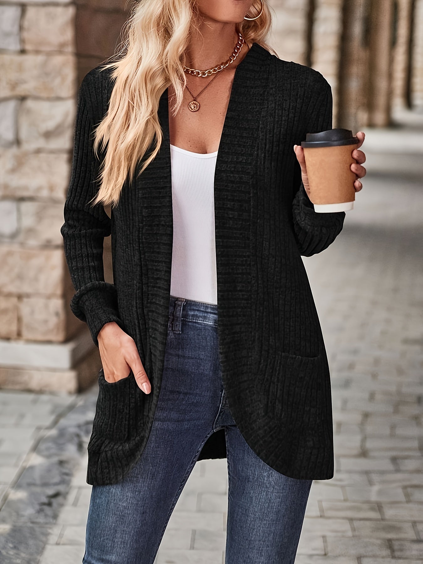 Valmai - Elegant Cardigan for a Sophisticated Look