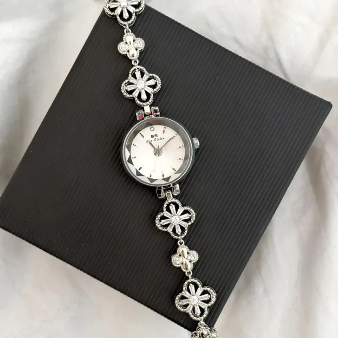 Donna Loriana Elegant Watch with a Feminine Touch