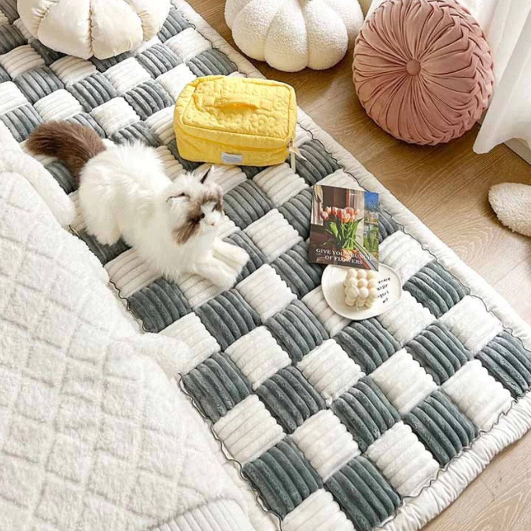 Luxury Water-Resistant Dog Blanket with Non-Slip Bottom