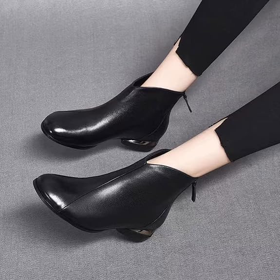 Women's Sleek Minimalist Ankle Boots