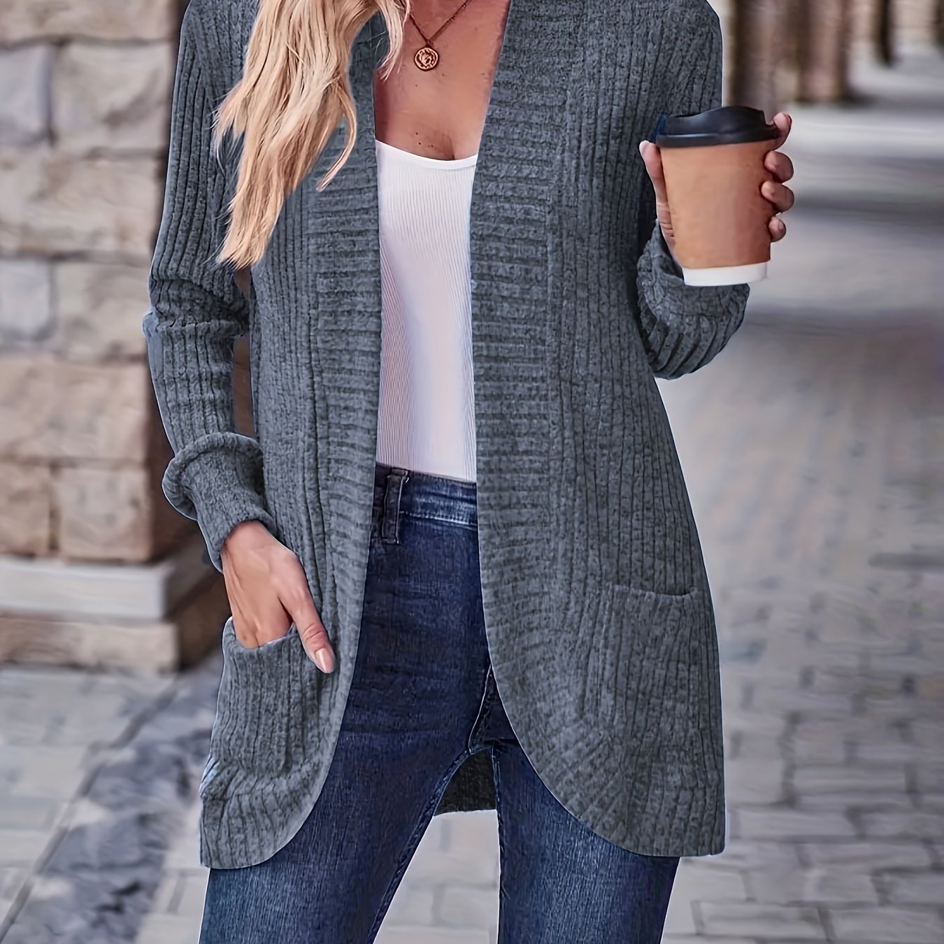 Valmai - Elegant Cardigan for a Sophisticated Look