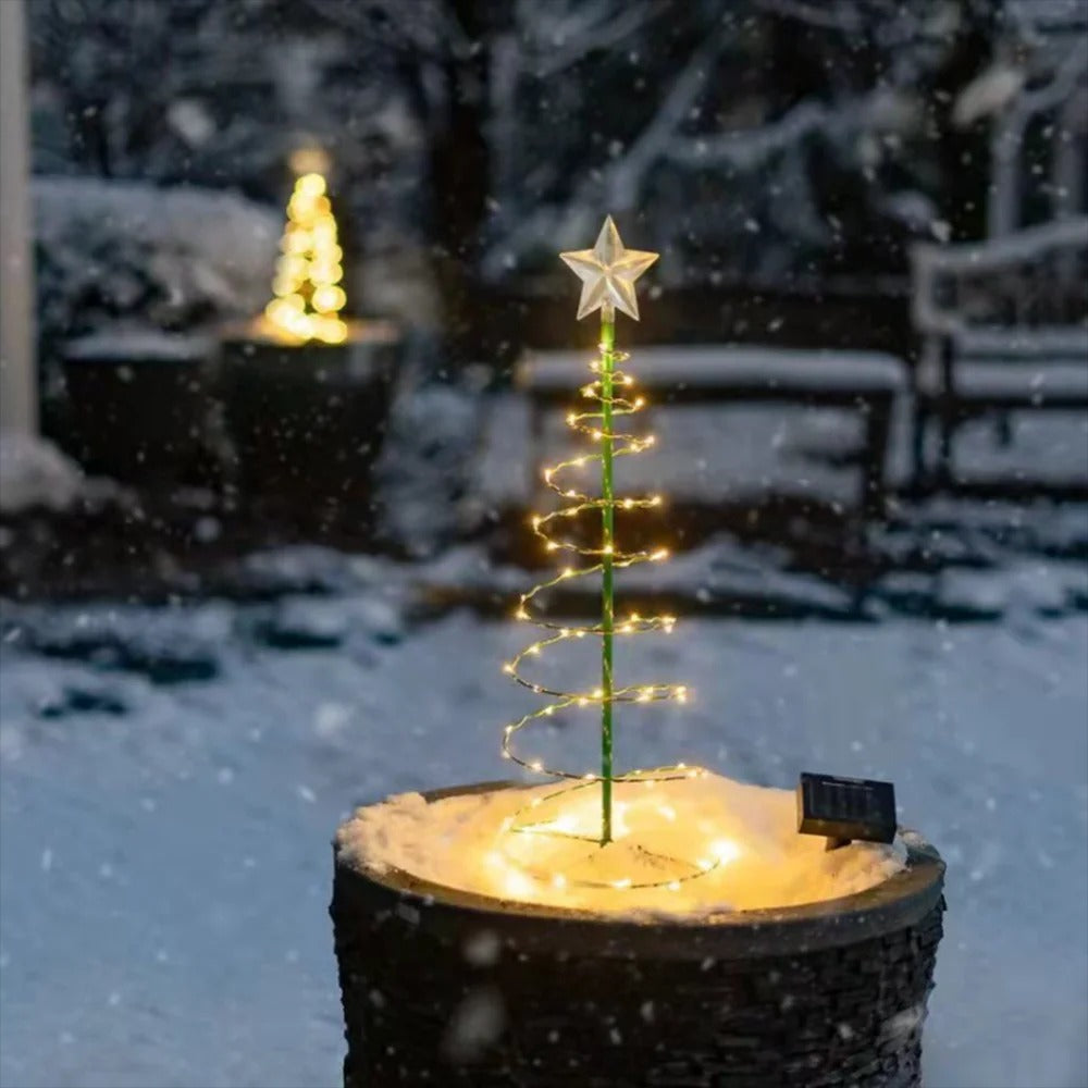 Brightree - Solar-Powered Christmas Lights for Magical and Enchanting Rooms