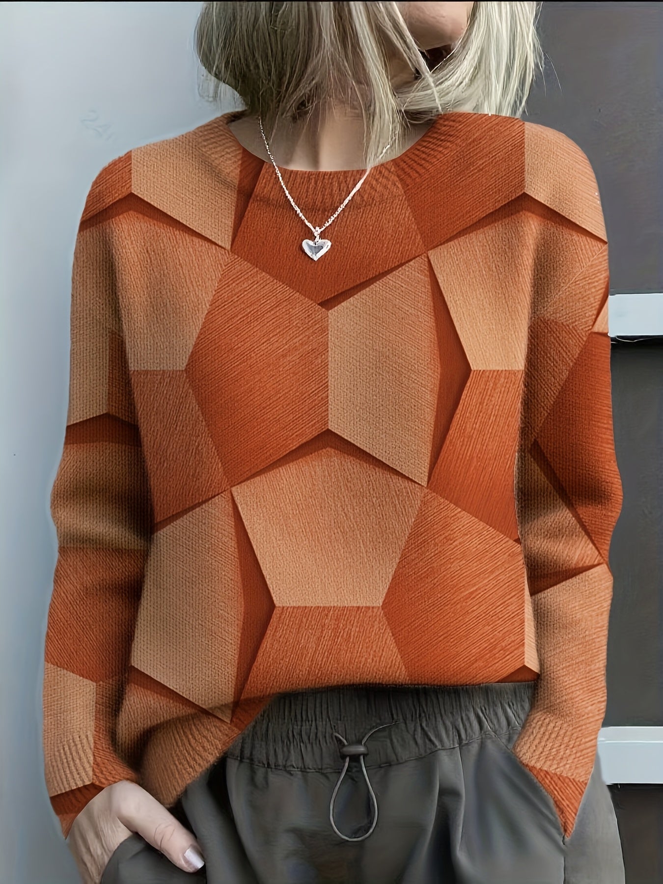FELYSSIA - Knitted pullover with stylish 3D geometric print