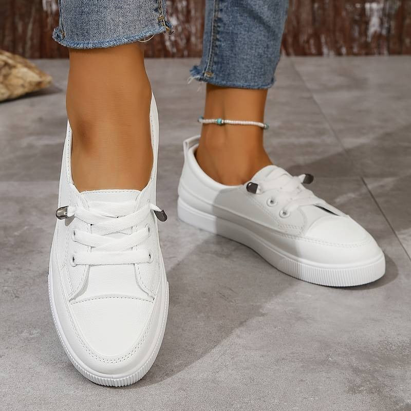 Chic Women's Slip-On Sneakers – Ultra Comfortable & Trendy