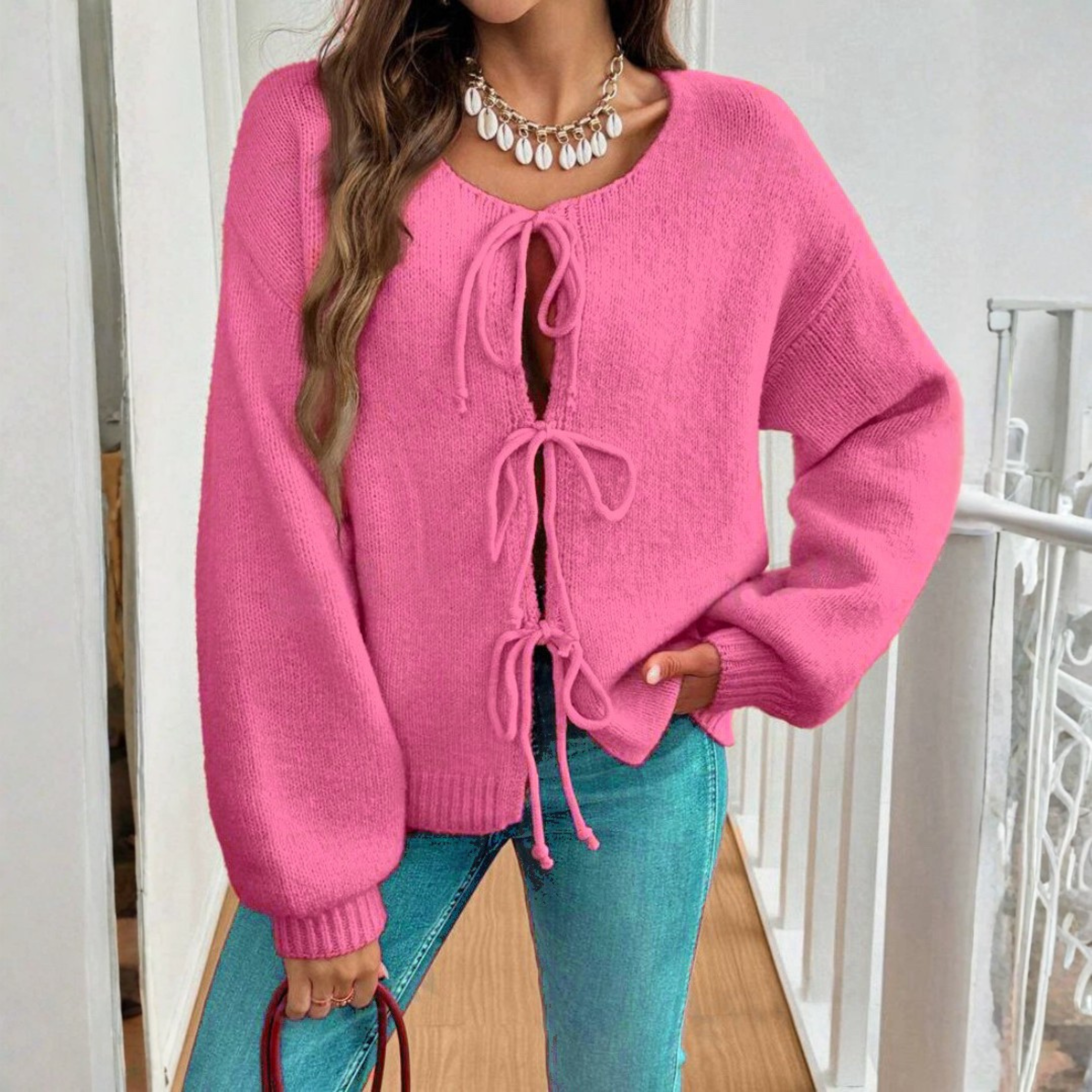 Chic Long-Sleeve Tie-Front Cardigan with Round-Neck