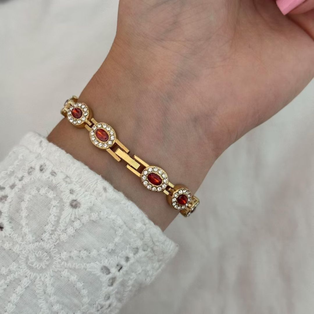 Cento Women's Wristwatch with Elegant Minimalist Dial