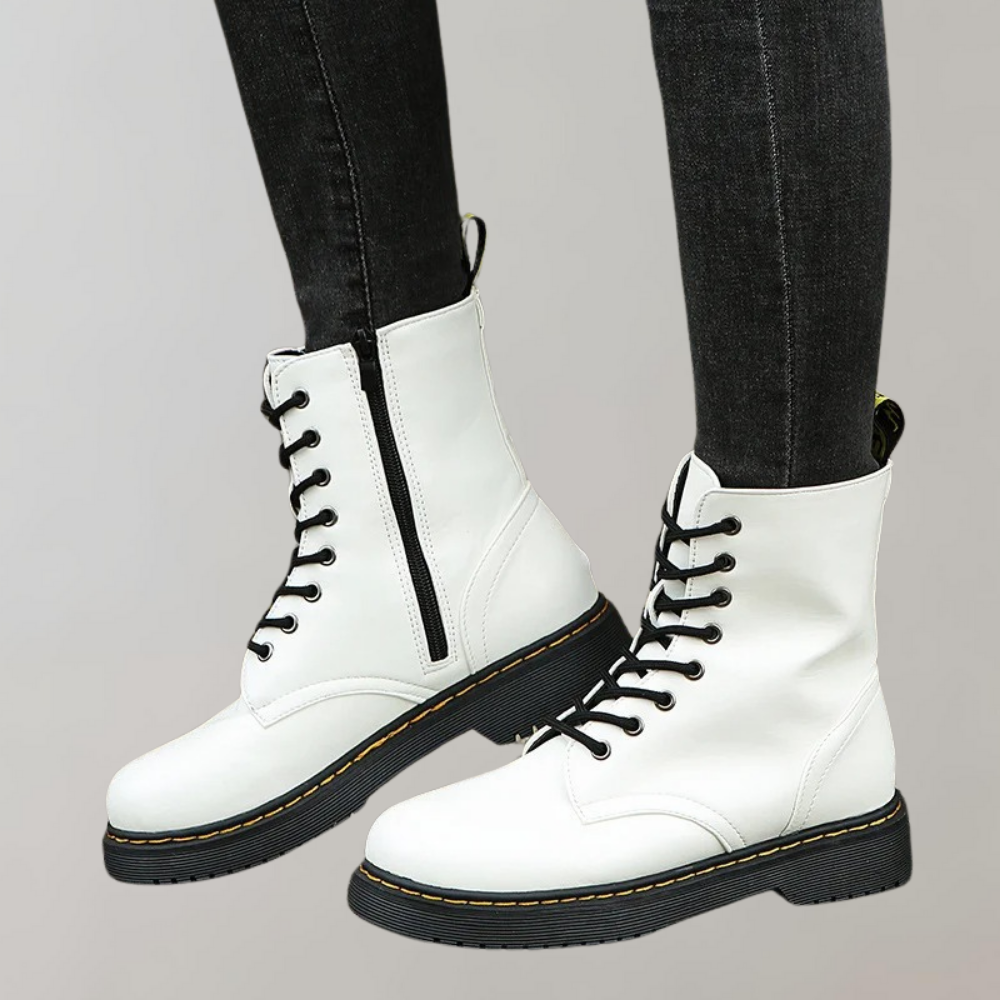 Chic Women's Boots for All-Day Comfort