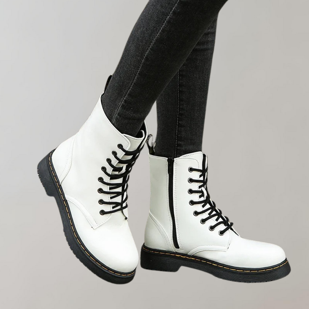Chic Women's Boots for All-Day Comfort