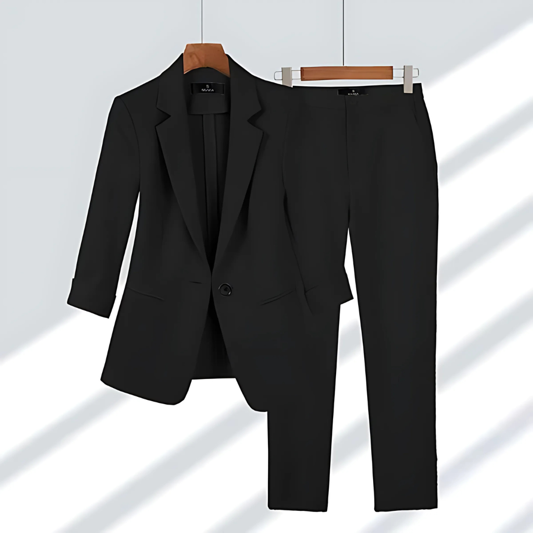 Elegant women's blazer with matching trousers suit for a stylish look