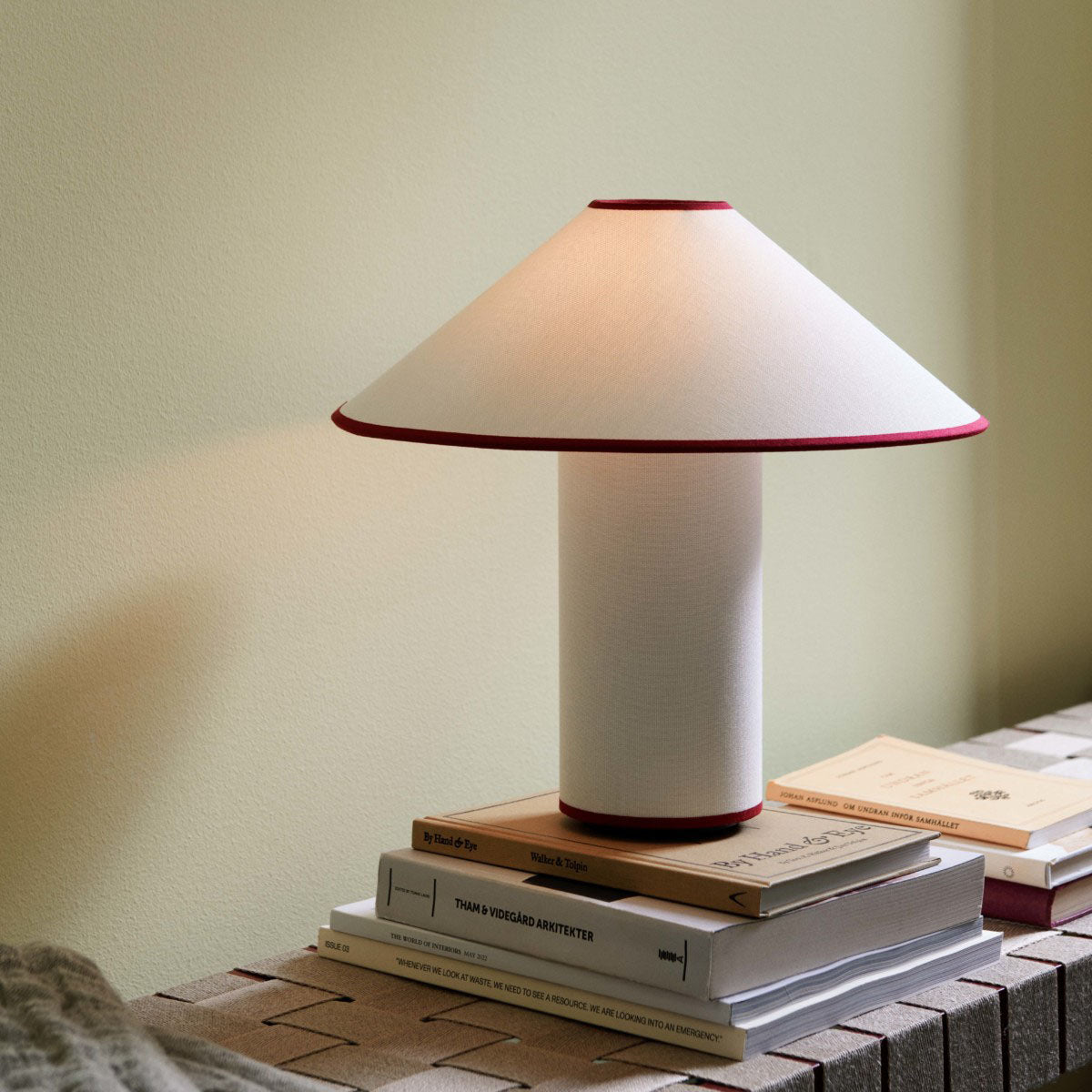 Charming Colette Table Lamp for Stylish Lighting