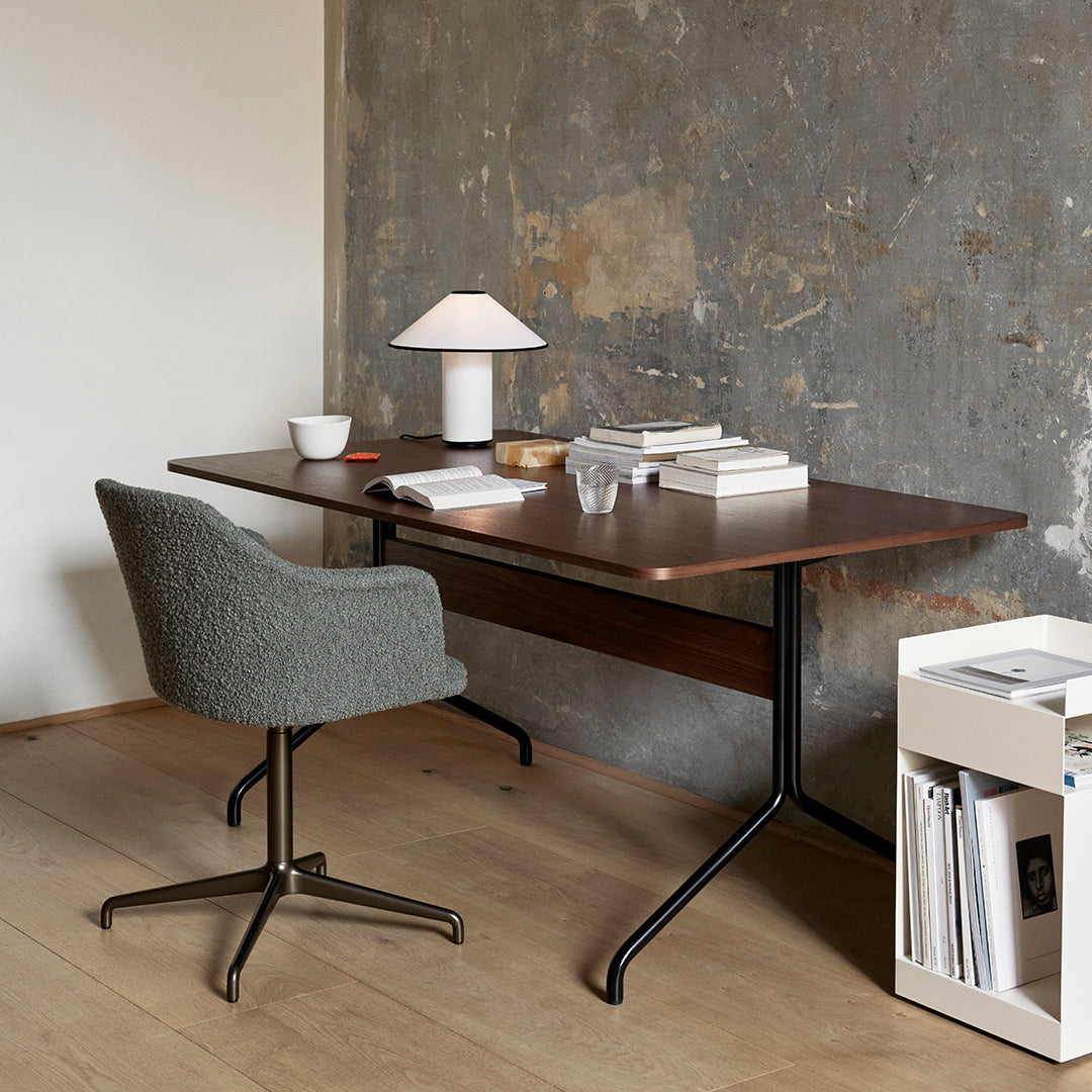 Charming Colette Table Lamp for Stylish Lighting