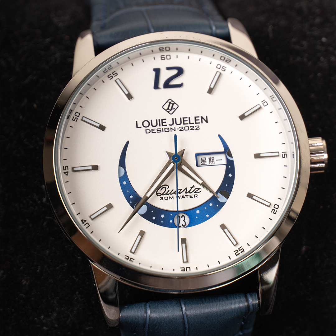 Elegant watch with luminous moon phase