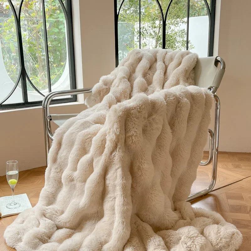 Luxurious Double-Sided Faux Fur Blanket – Ultimate Comfort, Soft and Elegant Home Accessory