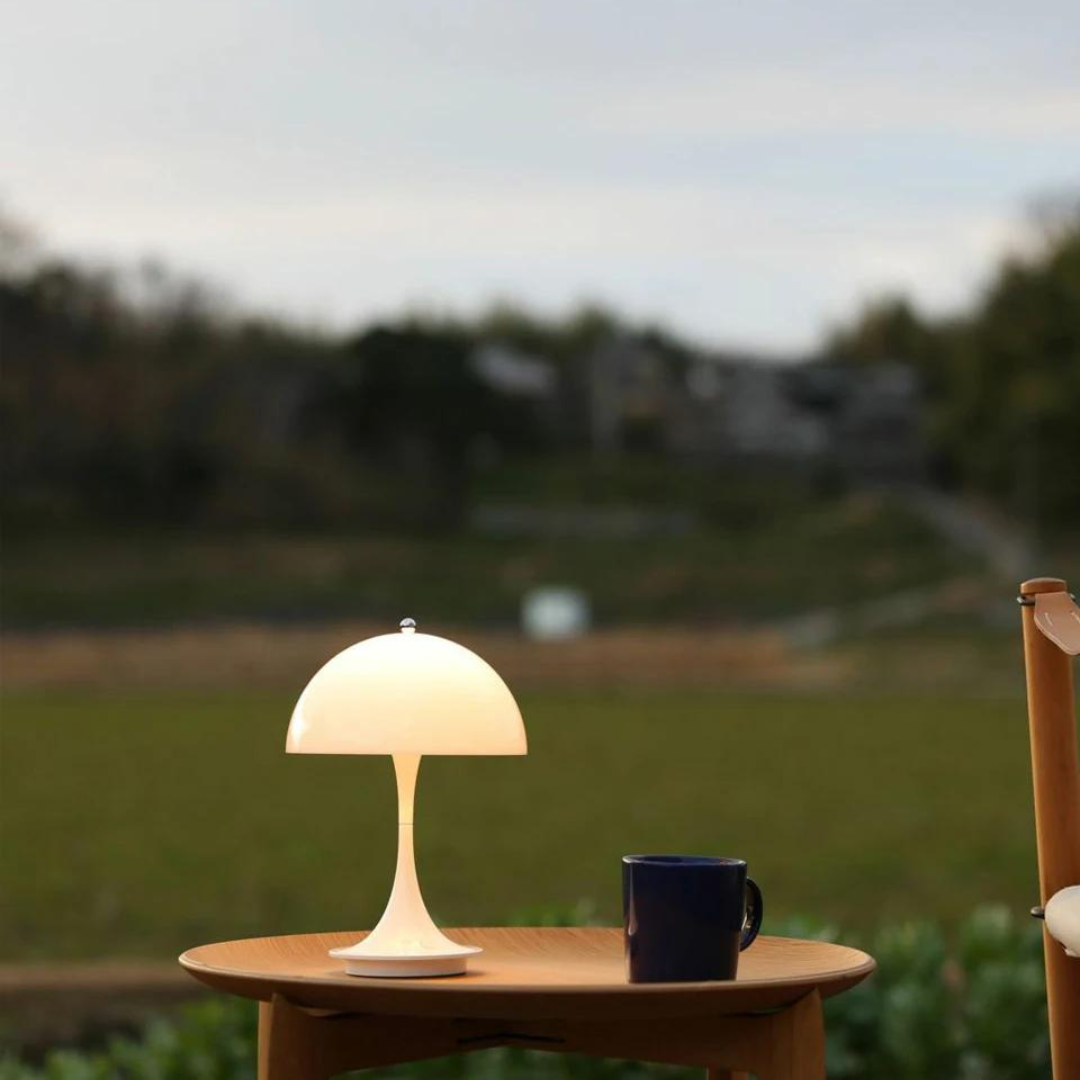 Eclatéaura™ - Elegant and Portable Table Lamp for Stylish Lighting