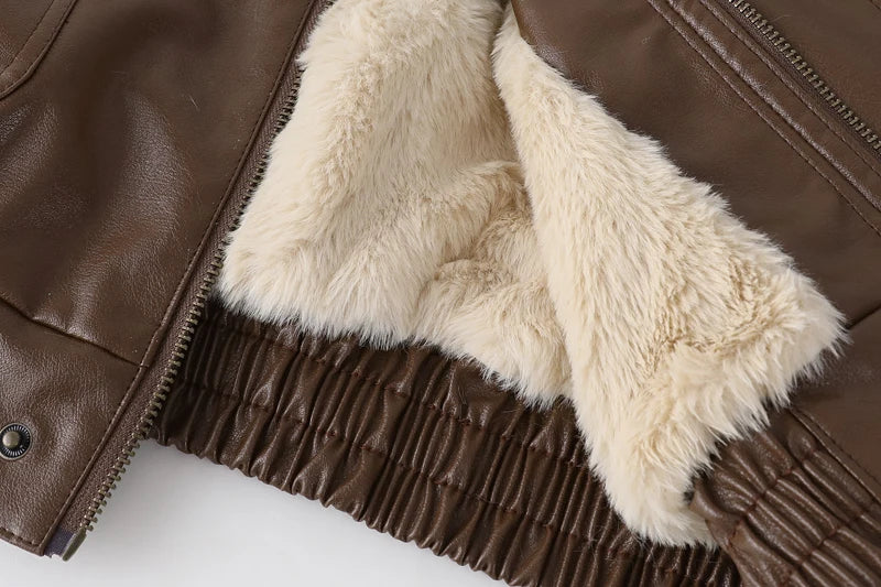 Amanda Leren Winter Coat | Elegant and Timeless Vintage Style