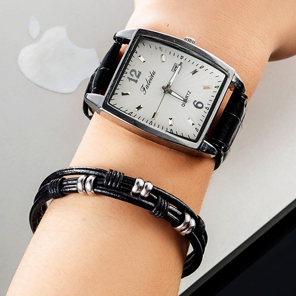 Modern and luxurious wristwatch set for a stylish look
