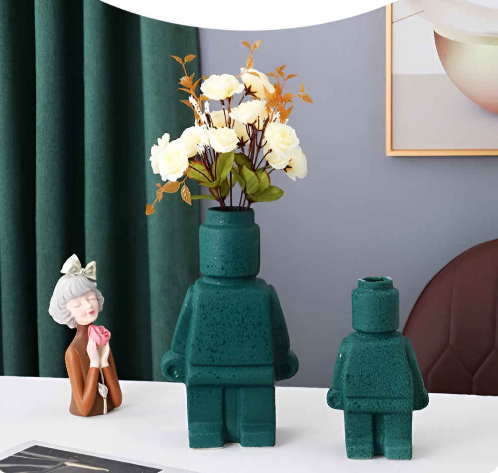 Larissa - Modern Robot Design Braided Plant Pot for a Unique Garden Touch