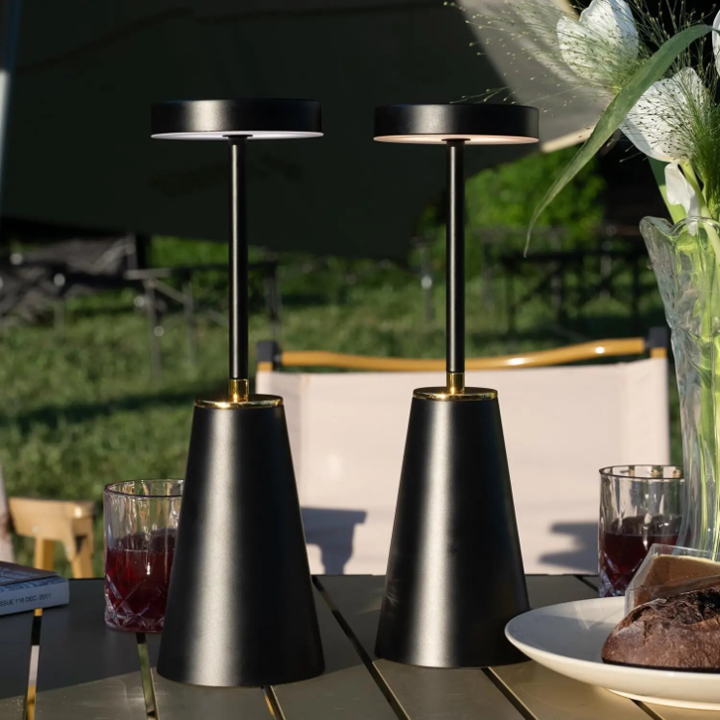 Elegant Lumiflex Wireless Table Lamp for Stylish Ambience