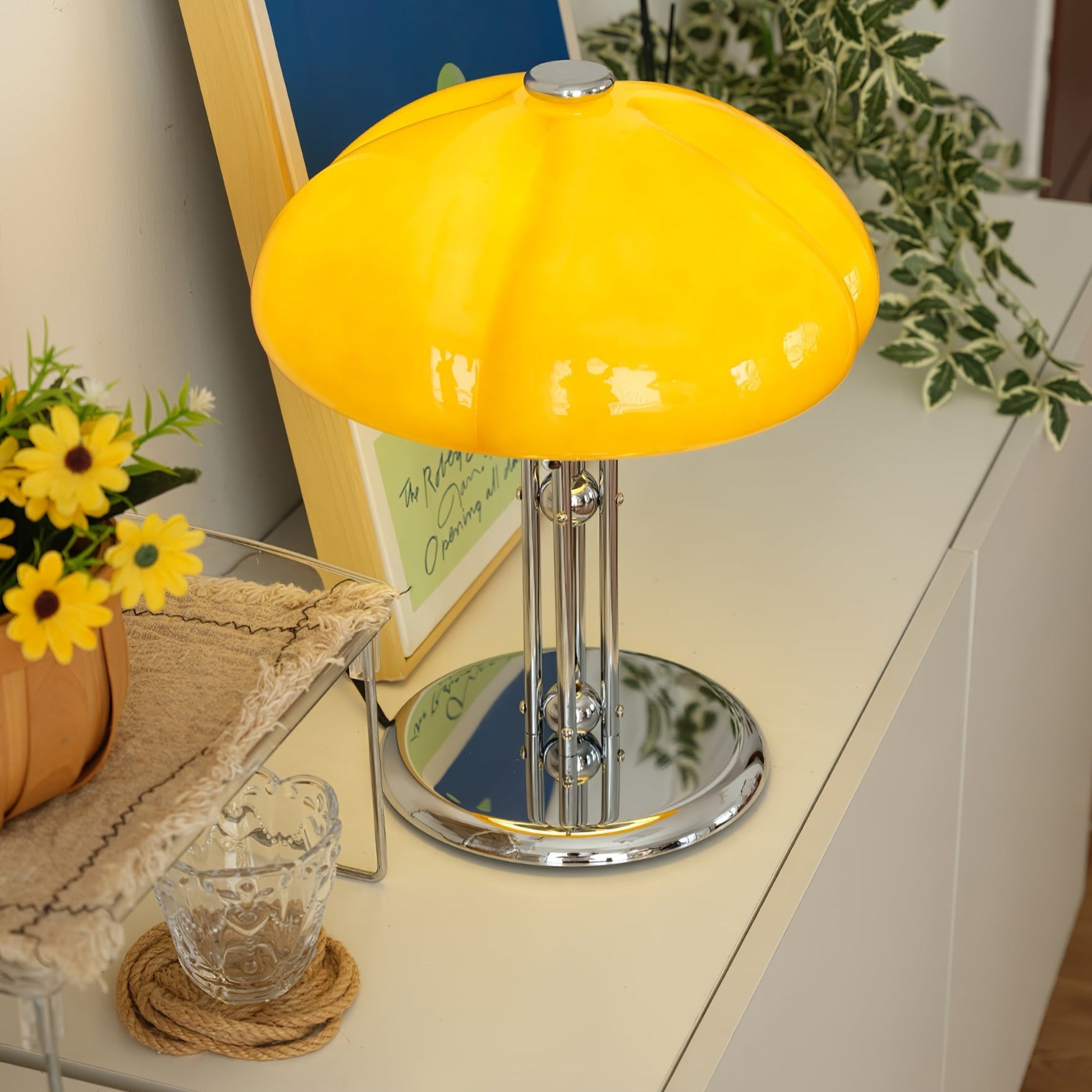 Modern Mushroom Bauhaus Table Lamp for Stylish Interior Design