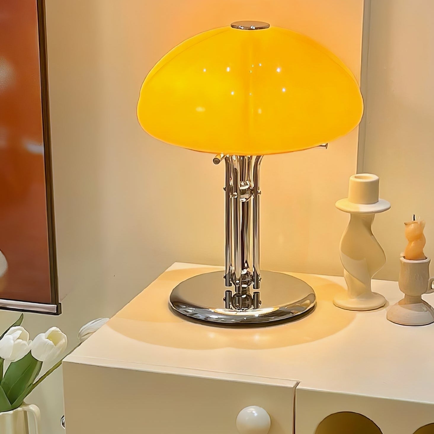 Modern Mushroom Bauhaus Table Lamp for Stylish Interior Design
