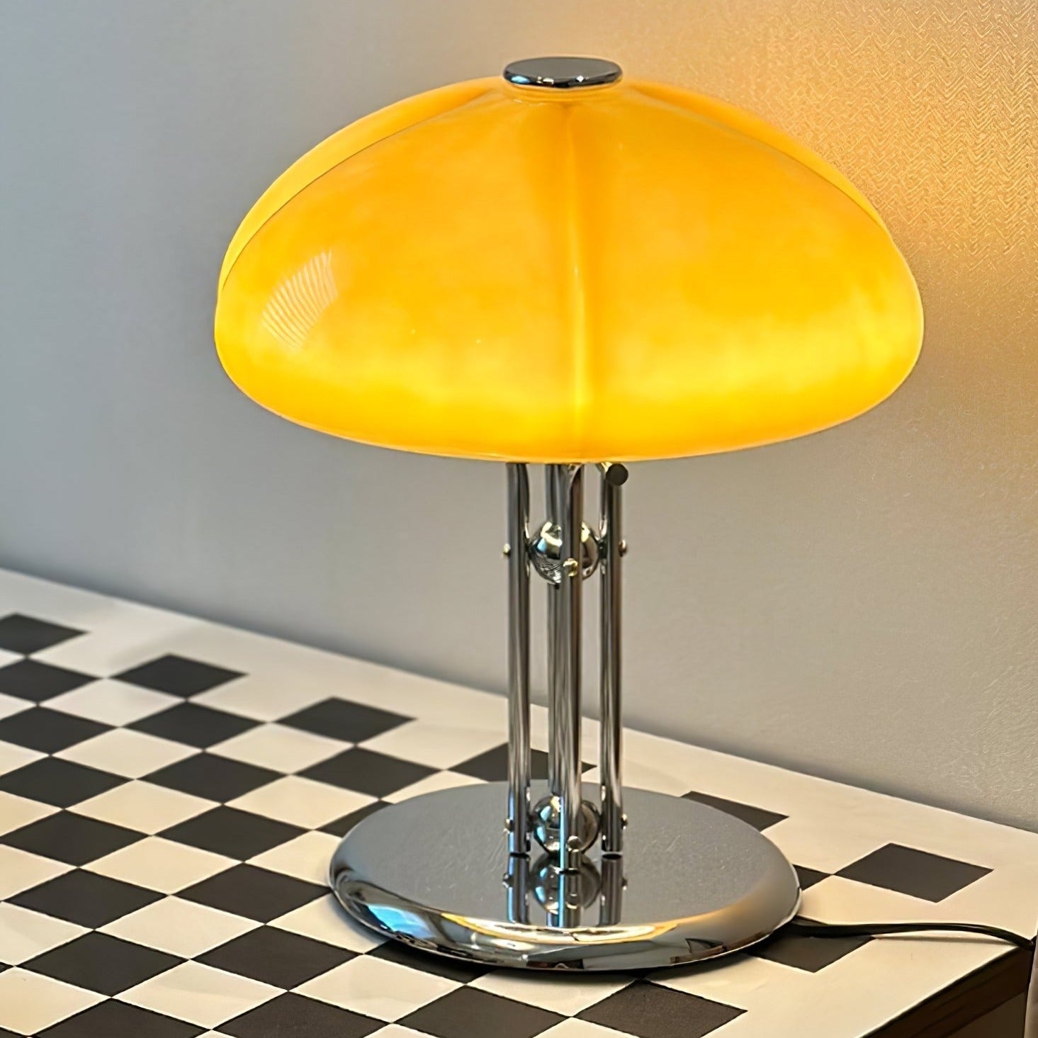 Modern Mushroom Bauhaus Table Lamp for Stylish Interior Design