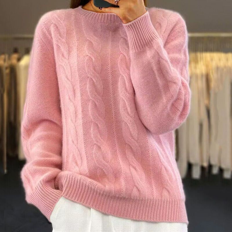 Luxurious Winter Sweater - Cozy, Elegant Knit for Cold Weather